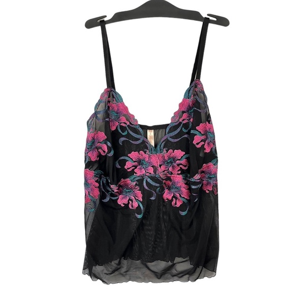 CACIQUE Floral embroidered lace chemise - Picture 1 of 9
